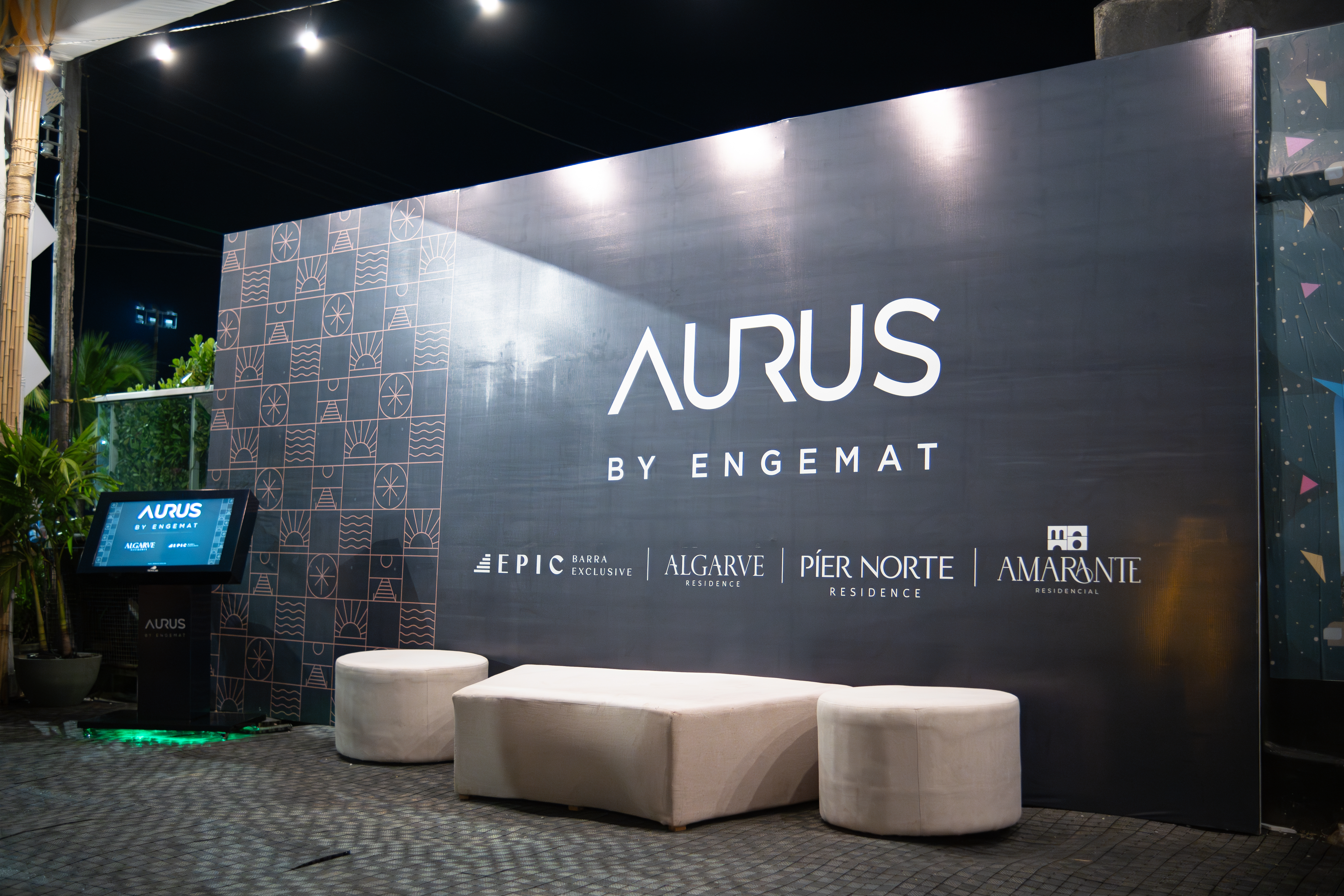 Painel Interativo - Stand Aurus